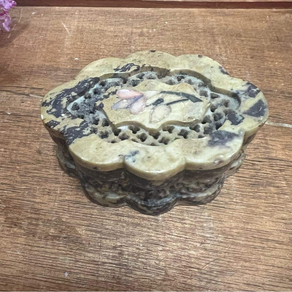 Vintage Soapstone Carved Stone Trinket Box